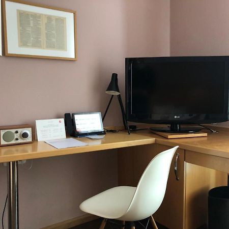 Hotel Gude كاسيل المظهر الخارجي الصورة