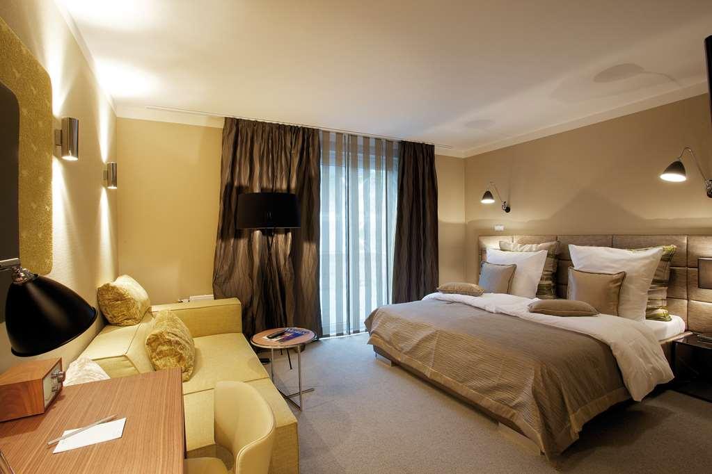 Hotel Gude كاسيل الغرفة الصورة