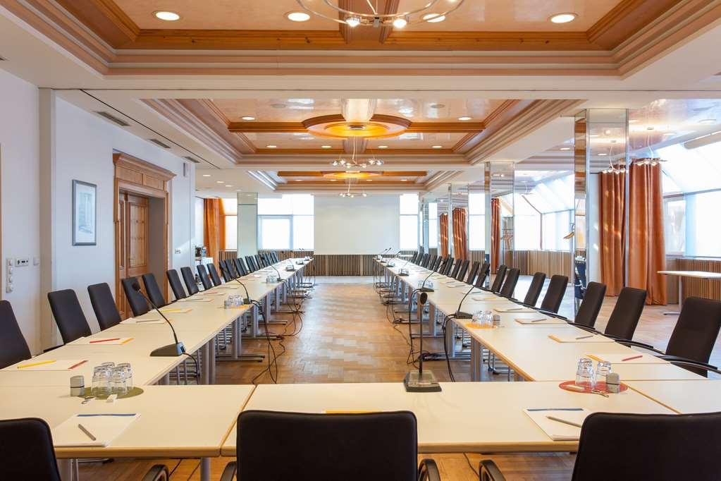 Hotel Gude كاسيل المرافق الصورة